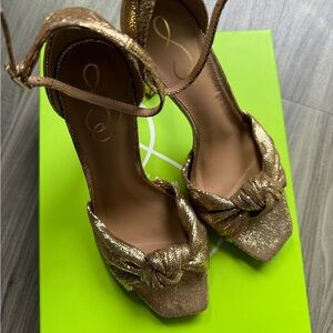 Sam Edelman
Women's Lucia Knotted Two-Piece Dress Sandals